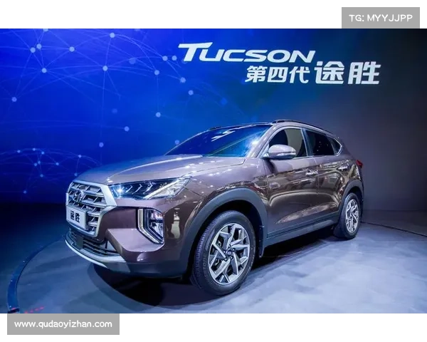 KT绞牙避震加持,现代途胜改装低趴造型更具硬朗张力 KT绞牙避震加持,现代途胜改装低趴造型更具硬朗张力
